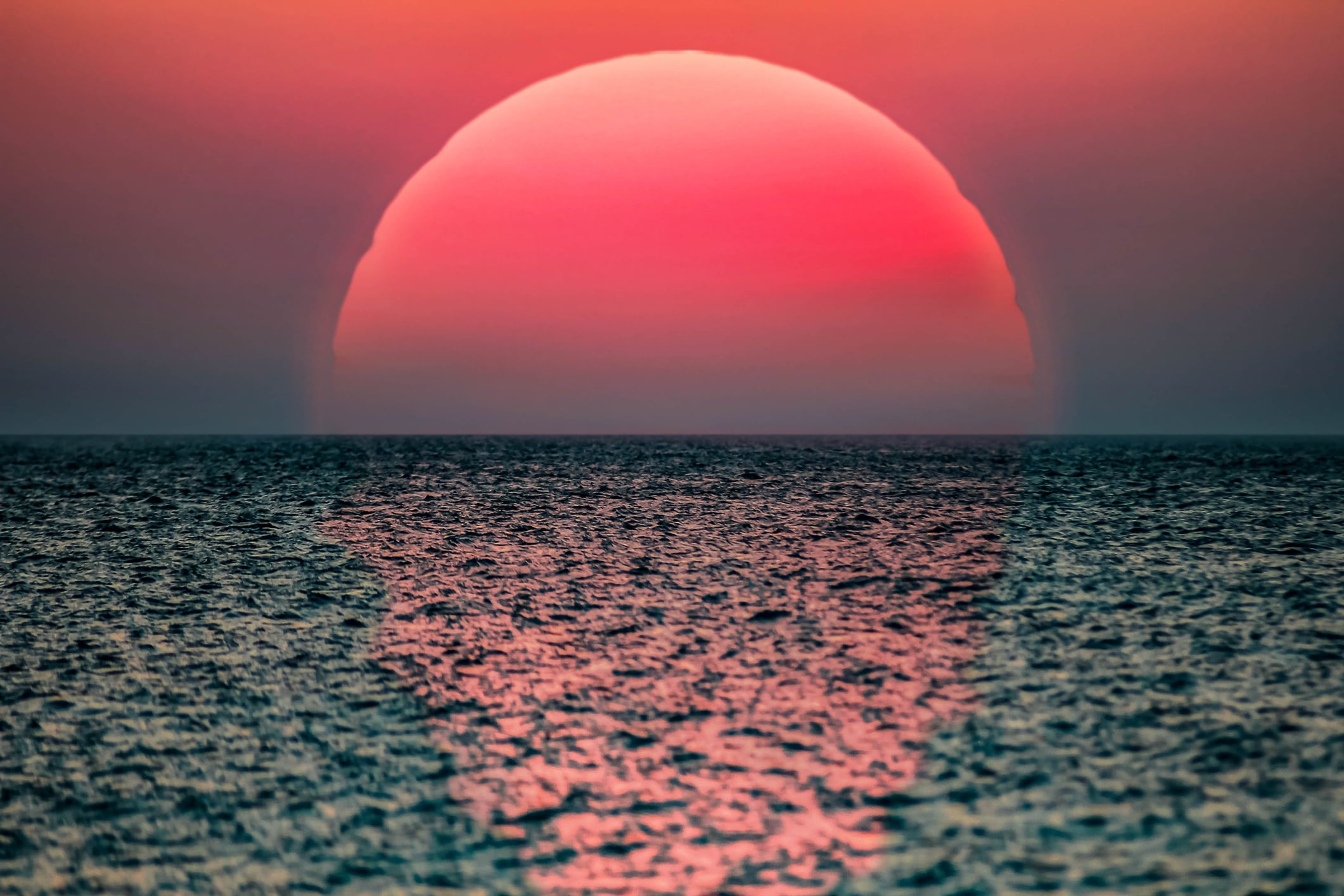 El océano sigue absorbiendo la mayor parte del exceso de calor del planeta.