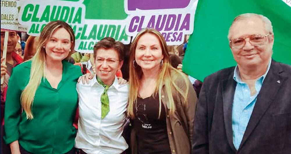     Claudia López decidió saltar del barco de la Alianza Verde, asegurando que la minoría petrista cooptó al partido, pero se le olvida que en el pasado recibía el apoyo en público de Iván Name y Carlos Ramón González. Asimismo, ayudó a elegir a Petro y hoy quiere mostrarse como su opositora. 
