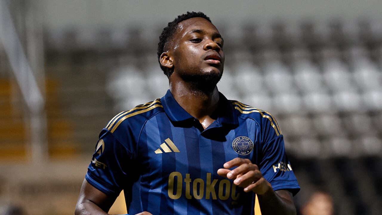 Jhon Jáder Durán marcó doblete en su debut de pretemporada con Fenerbahce