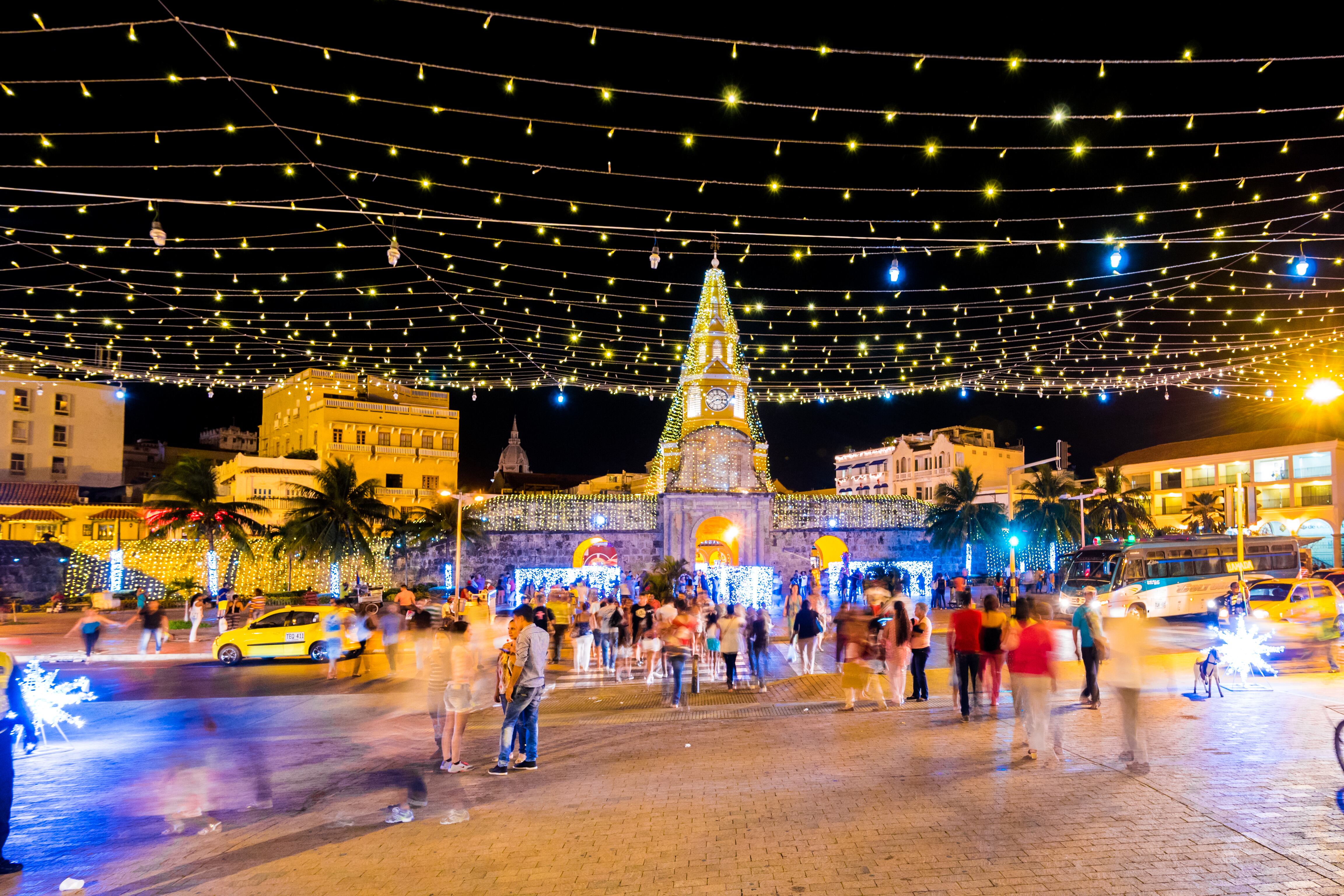 La Torre del Reloj es uno de los atractivos más atractivos de Cartagena.
