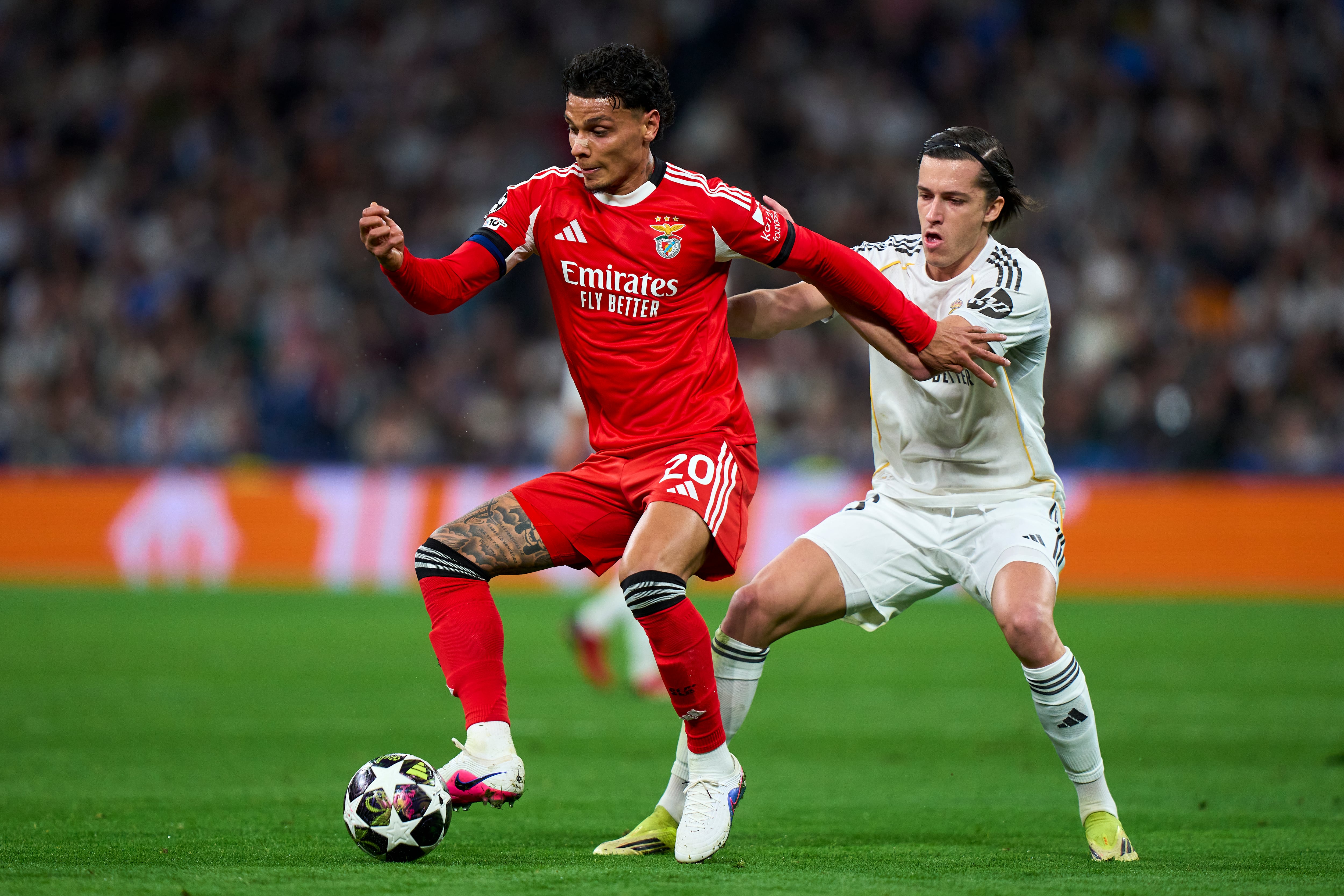 El colombiano Richard Ríos dejó buenas sensaciones con Benfica, ante Real Madrid, en Champions.