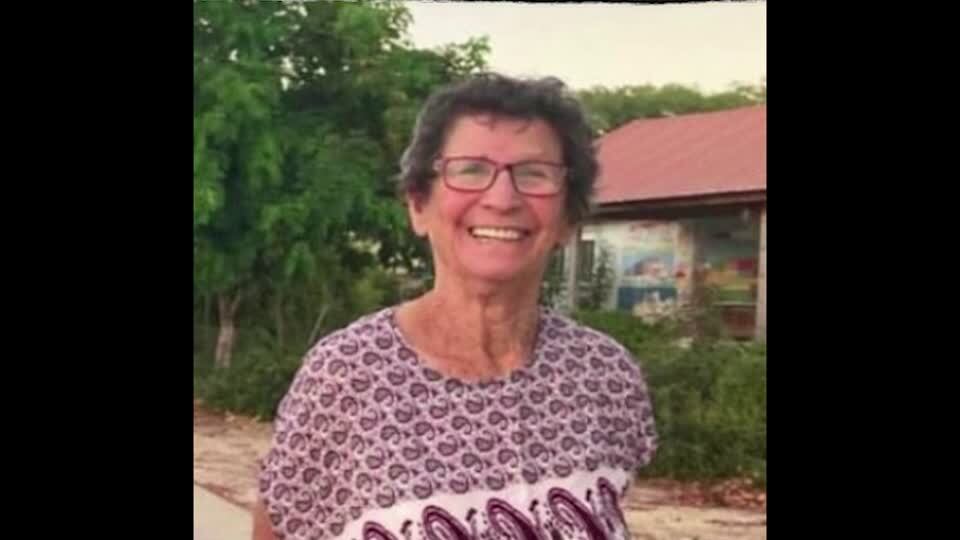 Hamás dice que libera a dos mujeres cautivas; La fuente dice que son israelíes ancianos.