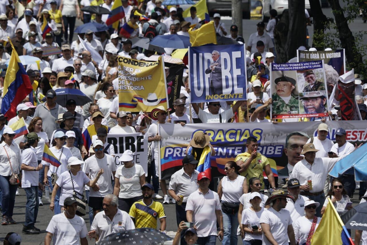 Marchas en apoyo al expresidente Álvaro Uribe en Cali