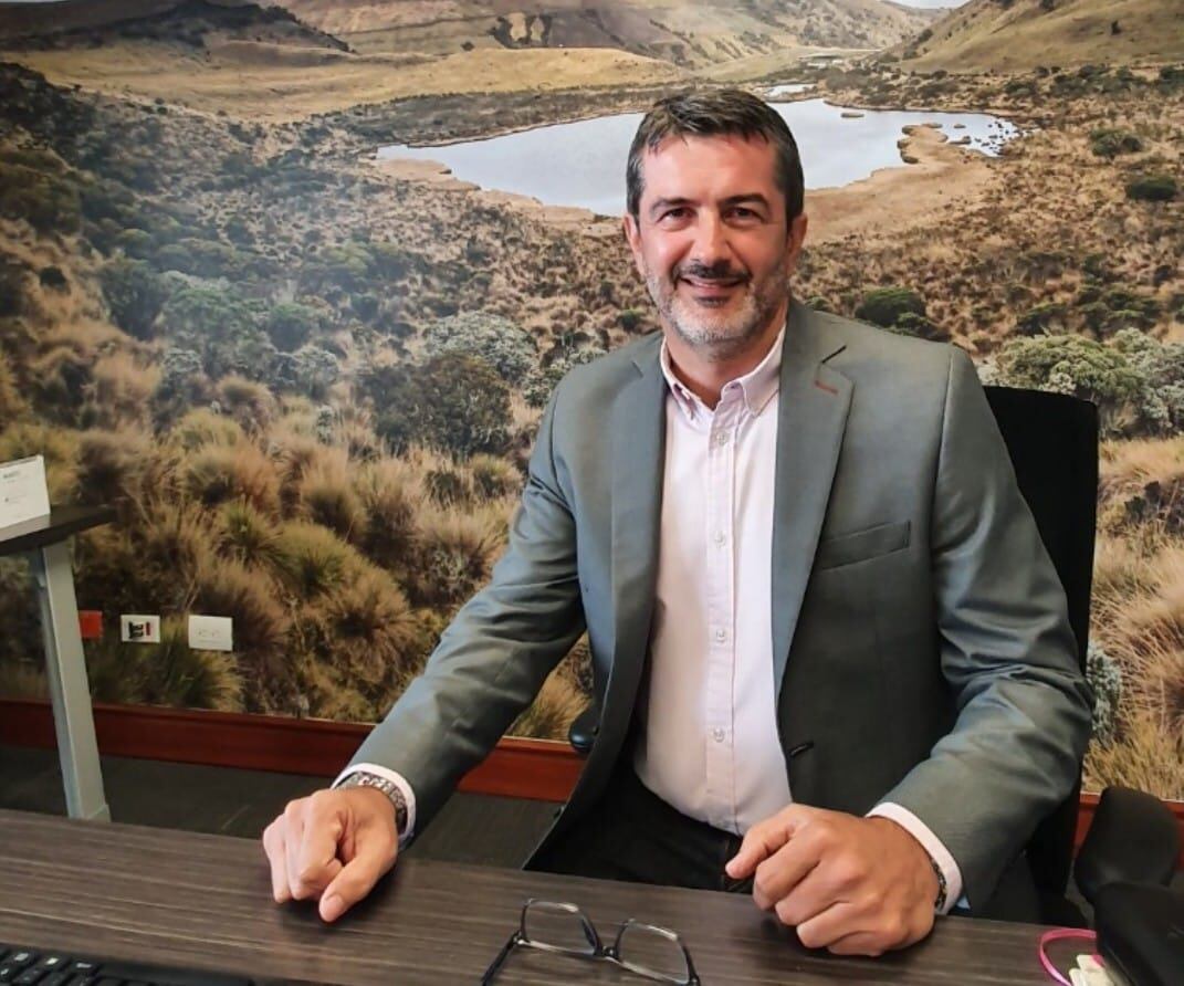 Santiago Villegas, gerente general de la CHEC.