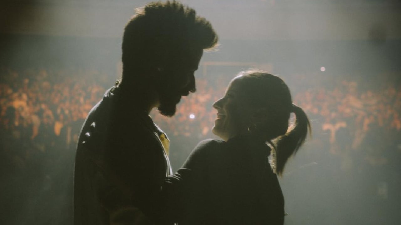 La esposa de Camilo Echeverry publicó un tierno video en el que se ve cómo avanza su embarazo.