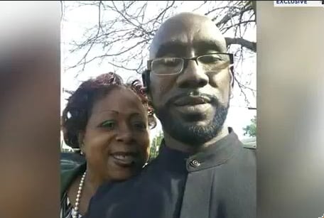 Keith McAllister, hombre que falleció en una máquina de resonancia magnética, junto a su esposa Adrienne Jones-McAllister.