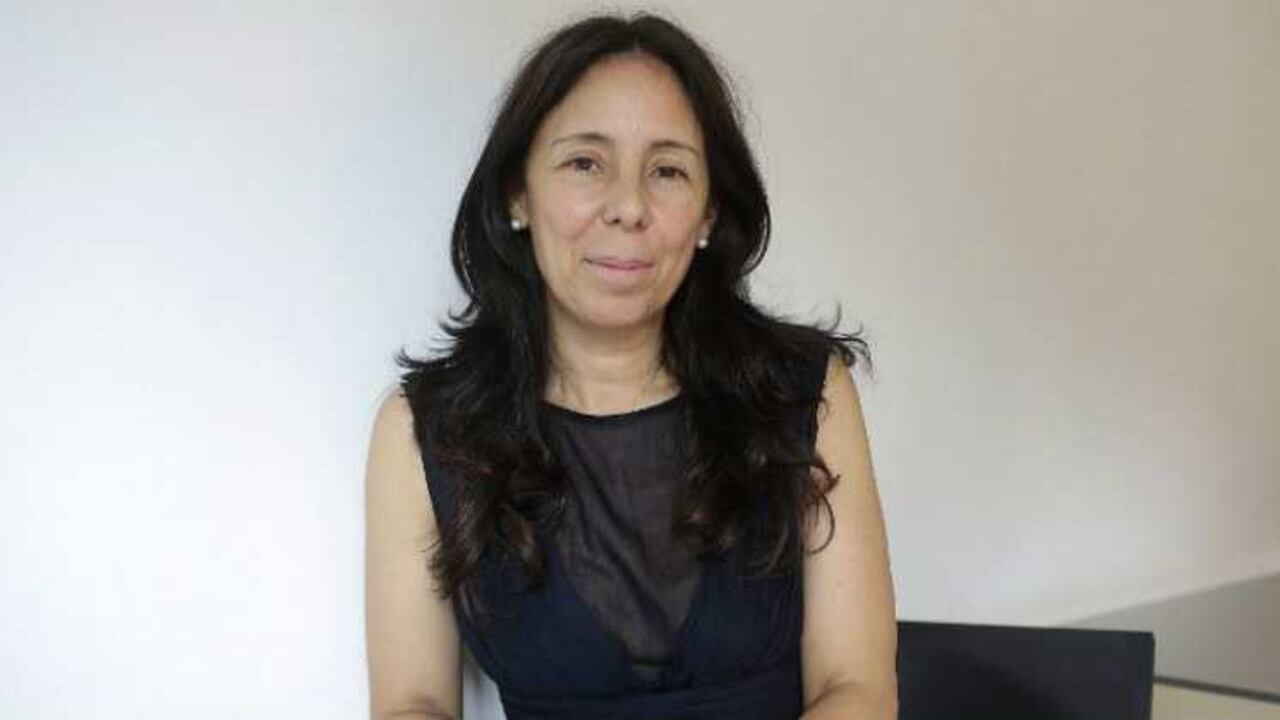 Amelia Toro también vende creaciones de artistas indígenas en su boutique de Manhattan.