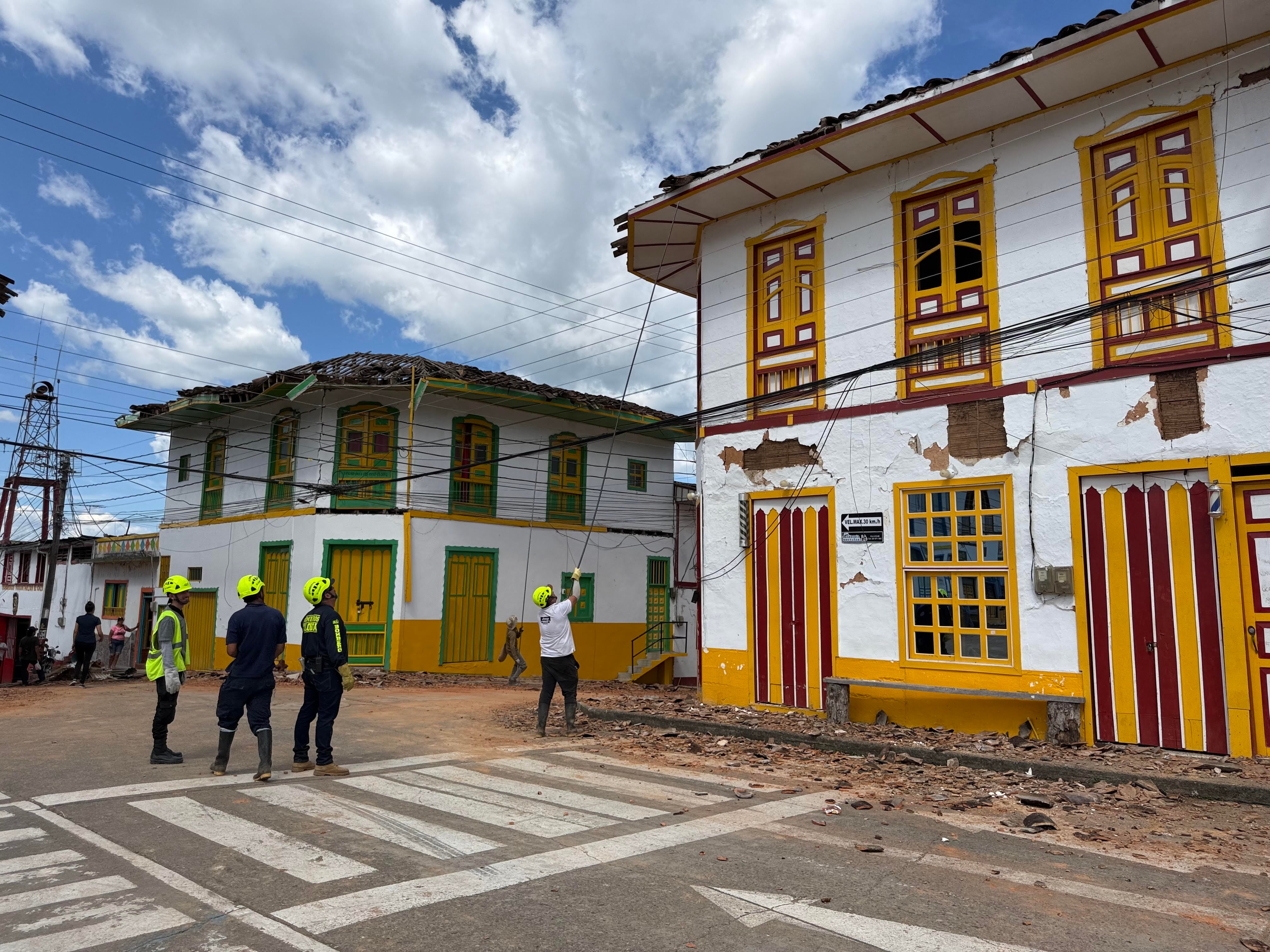 El Cairo, Valle del Cauca, tras el terremoto.
