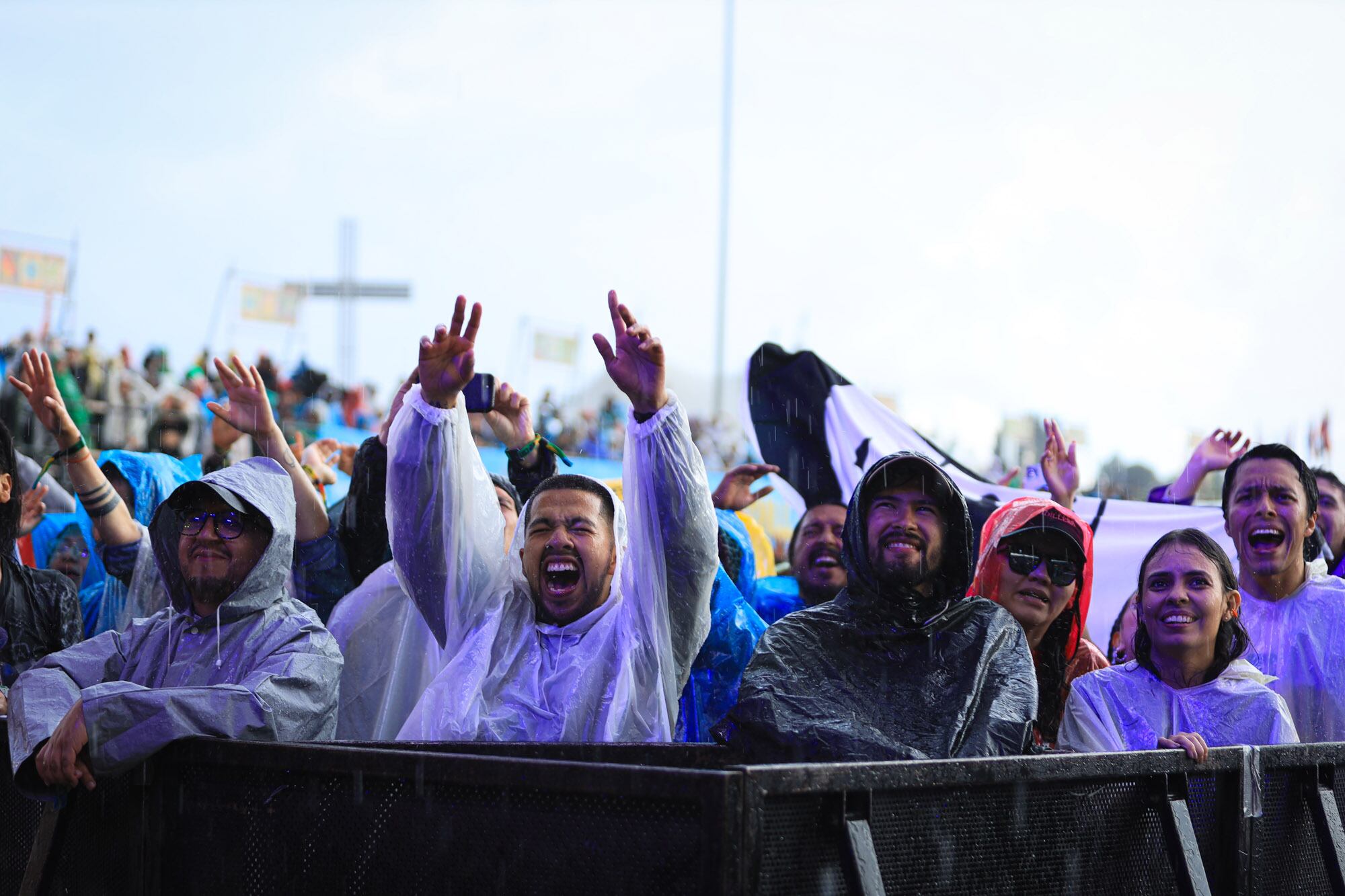 Ni la lluvia sirve de excusa para ir al Cordillera...