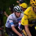 Tadej Pogacar sufrió en la etapa 17 del Tour de Francia 2023