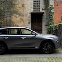 La versión Esprit Alpine suma detalles únicos como tapicería de gamuza de cuero con bordado del emblema Alpine, rines diamantados de 20 pulgadas y un diseño frontal con firma luminosa LED de doble fila.