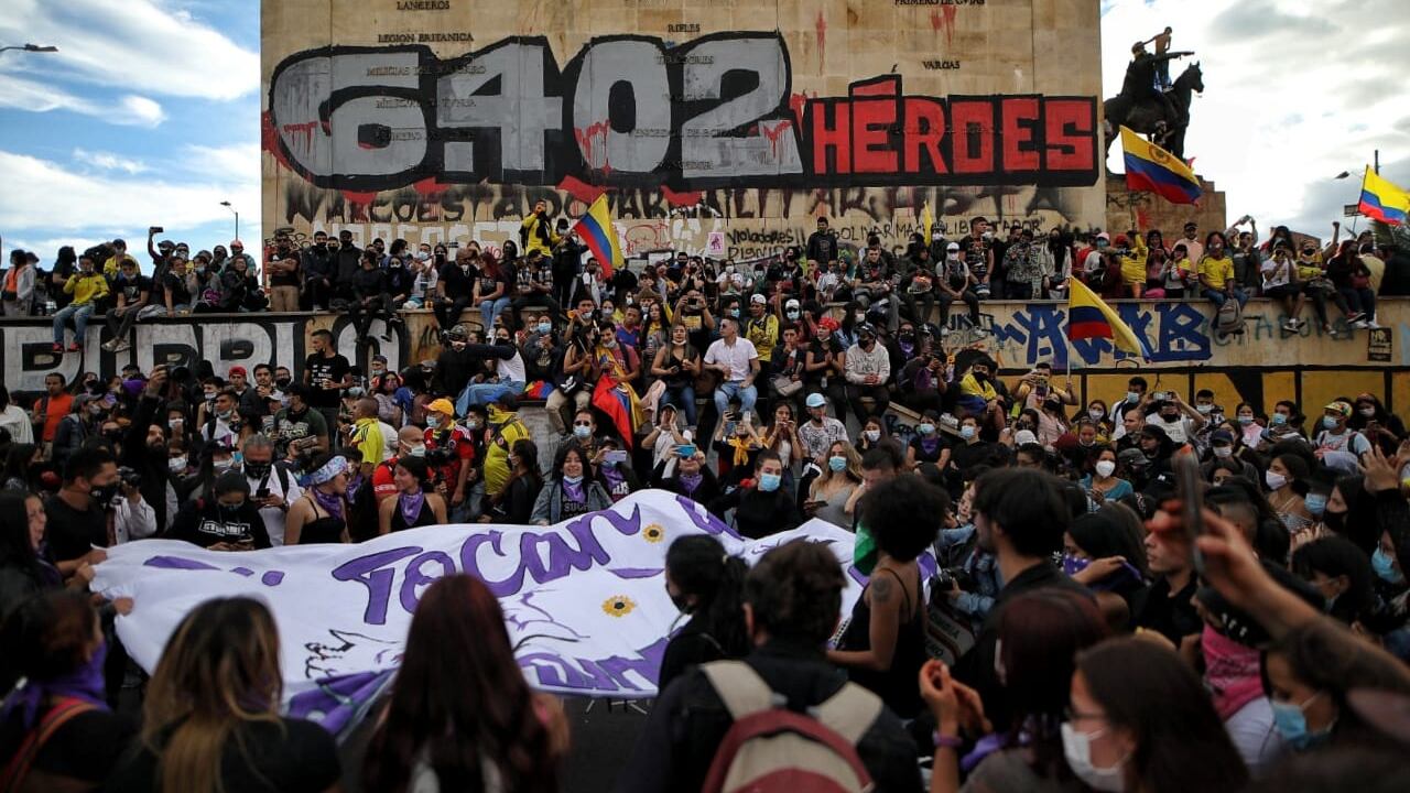 Paro Nacional 19 mayo 2021
Monumento los heroes