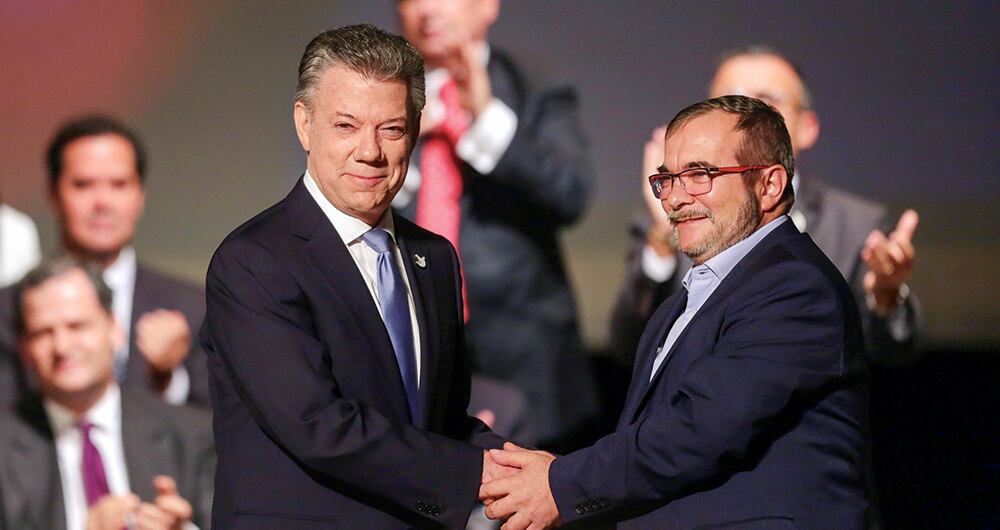   El expresidente Juan Manuel Santos está organizando una reunión con los magistrados de la JEP, Naciones Unidas, los garantes y gente de su equipo negociador. 