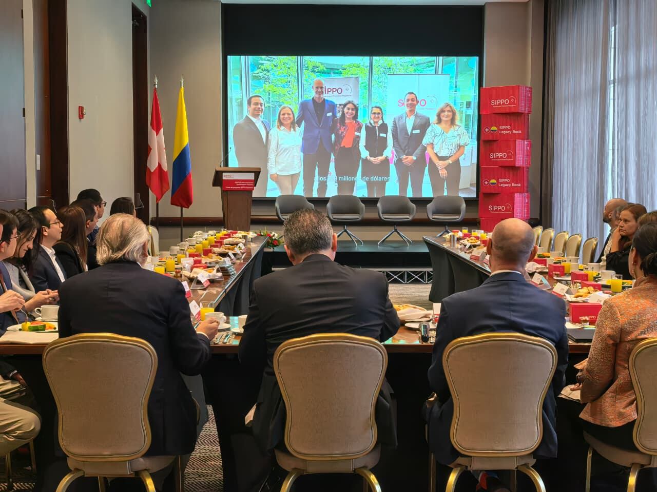 3.133 empresas colombianas participaron en el programa, logrando participación en 30 ferias internacionales.