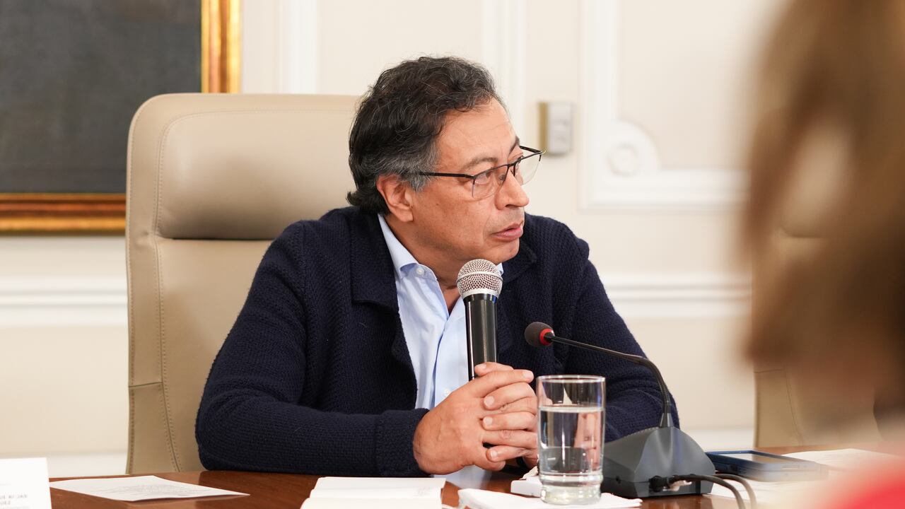 El presidente Gustavo Petro transmitió un nuevo consejo de ministros.