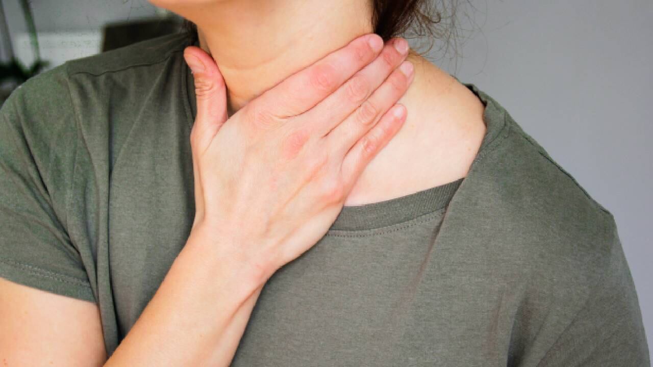 El cáncer de garganta es más proclive a desarrollarse en hombres.