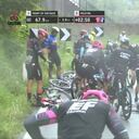 Rubio y Gaviria estuvieron en la caída de la etapa 4 en el Giro de Italia 2024