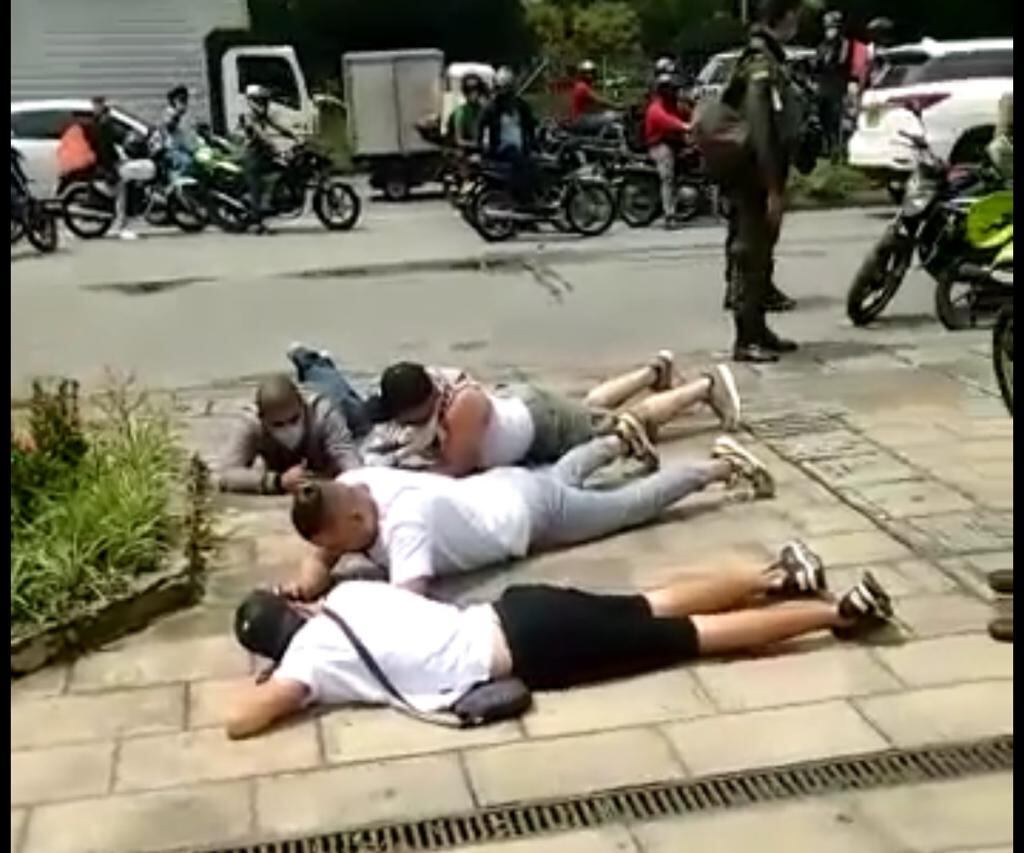 Capturados e incautaciones por atraco en Medellín