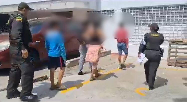 Los rescatados son un niño de 10 años, una adolescente de 13 y una joven de 17.