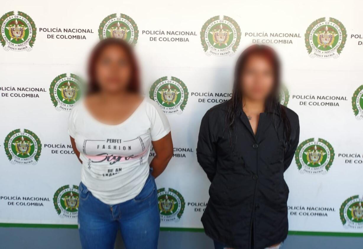 Las mujeres de 18 y 23 años, intimidaron con arma cortopunzante a una ciudadana para hurtarle su teléfono celular