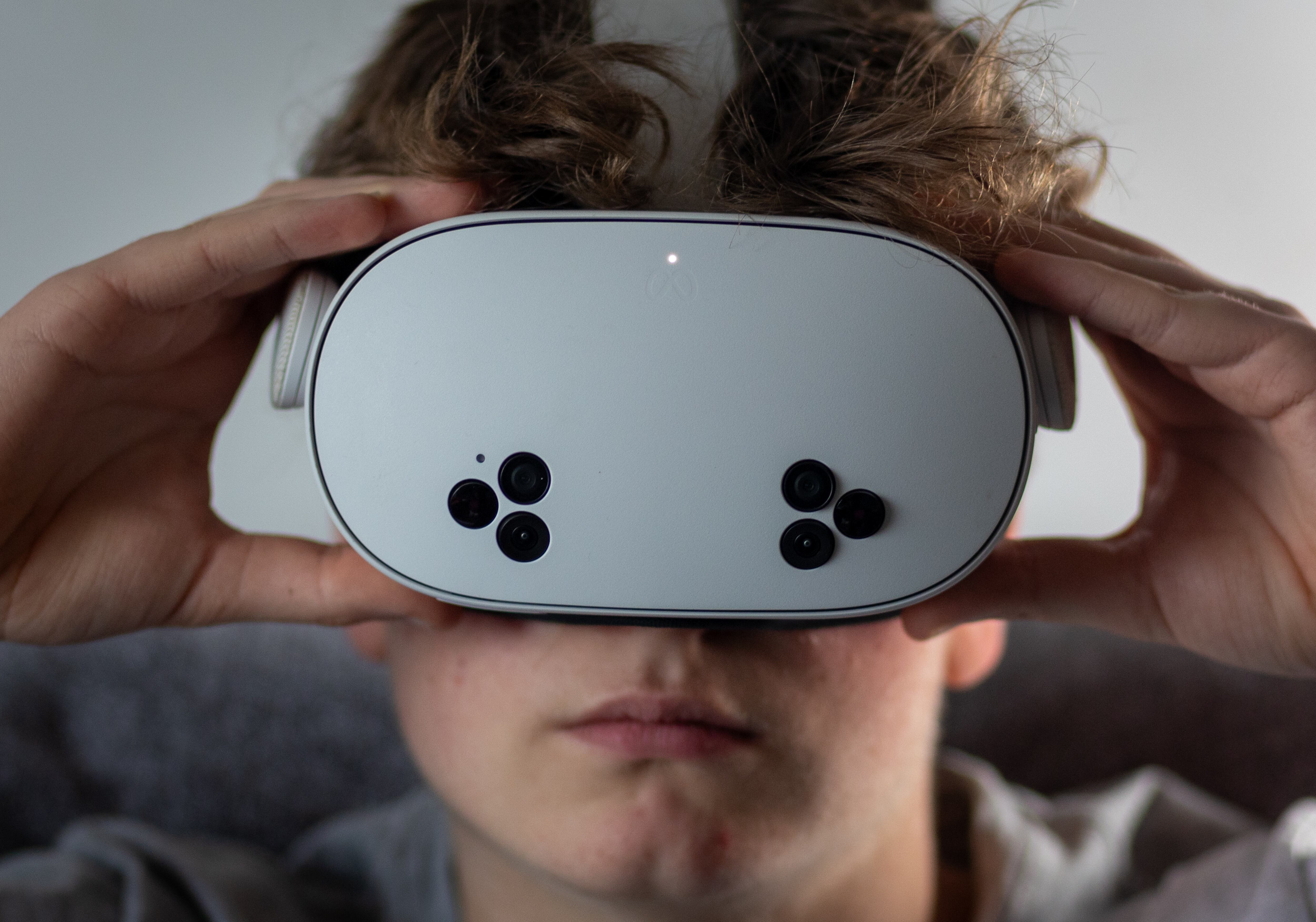 El visor se lanzó hace dos años como apuesta de Apple por la realidad mixta.