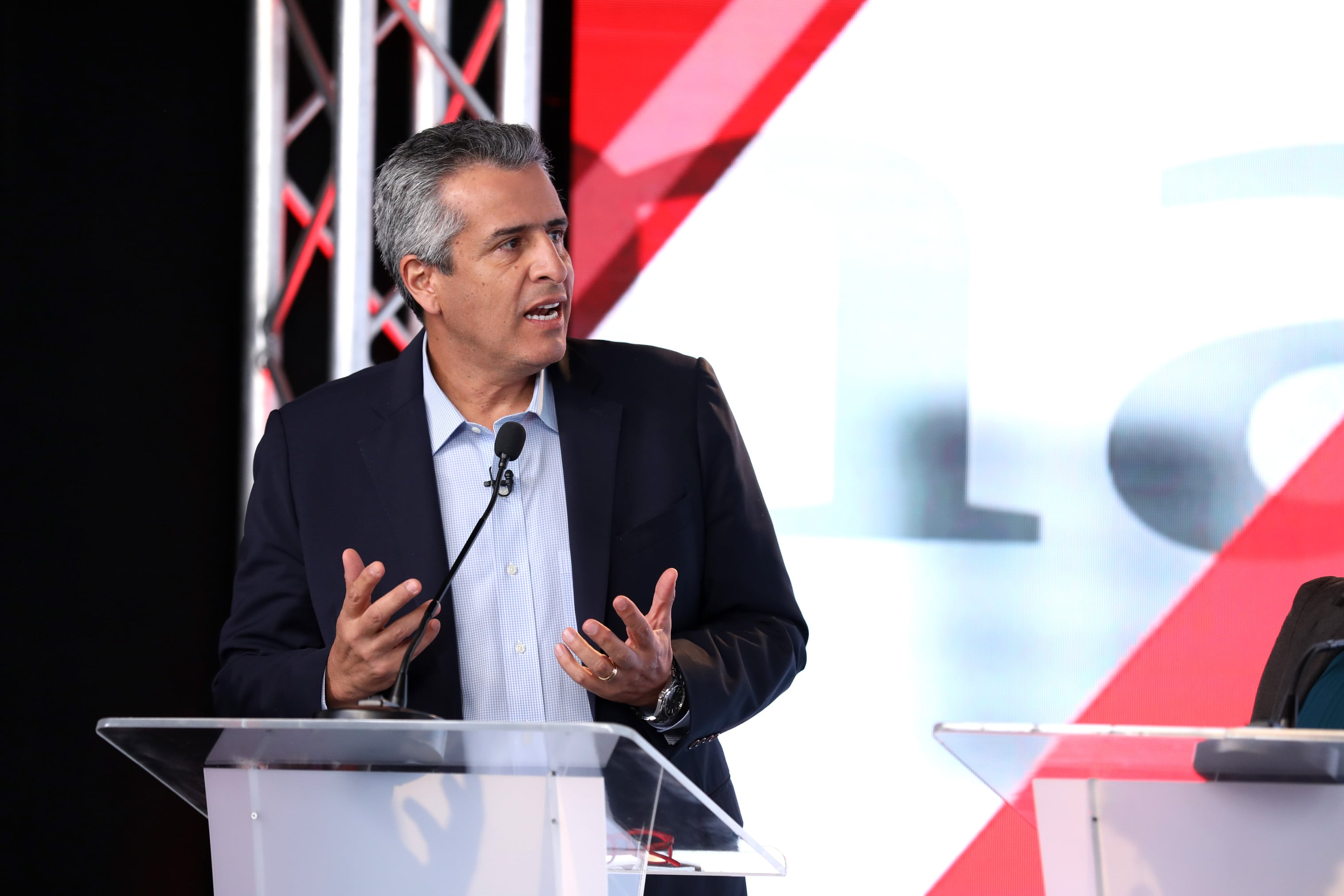 Luis Fernando Velasco