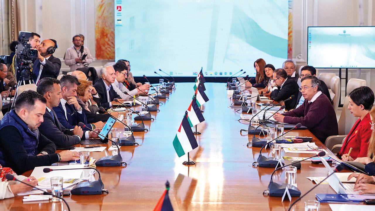 El otoño de Petro_2