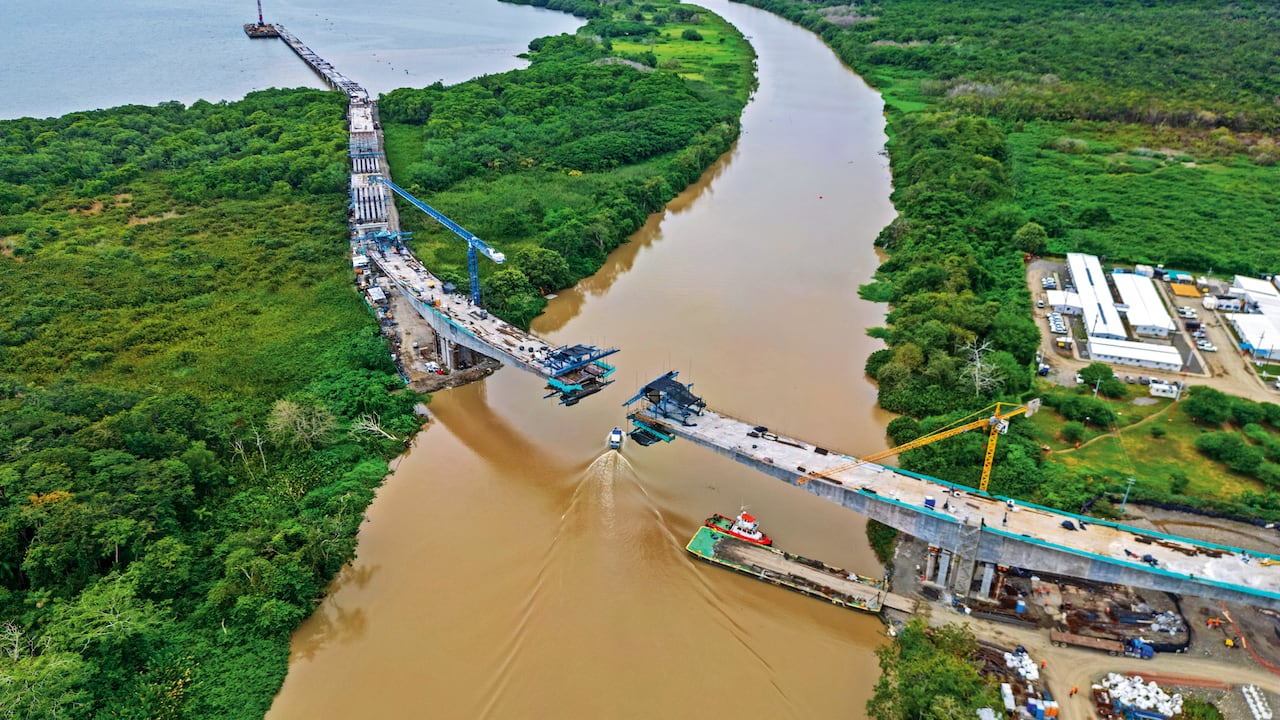 Se estima que Puerto Antioquia entrará en operaciones en el primer trimestre de 2025.