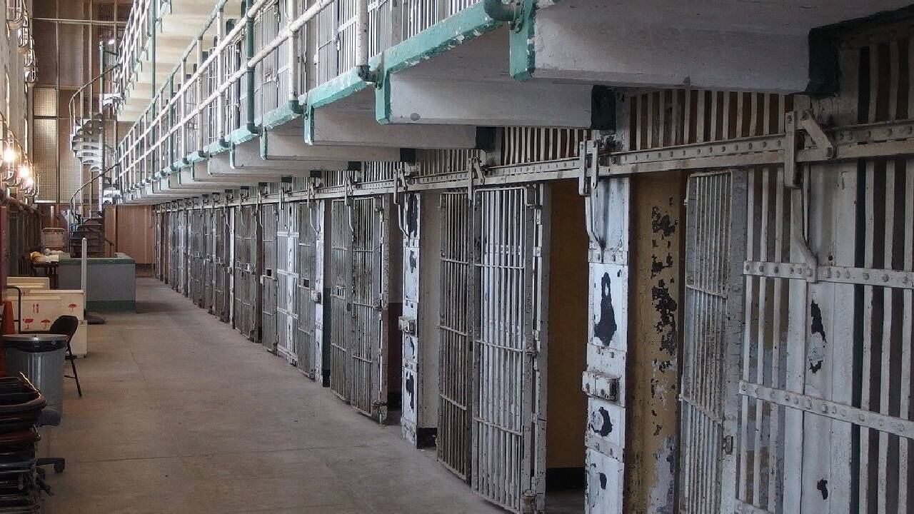 Último motín en Ecuador dejó 68 muertos (Imagen de referencia de una cárcel).