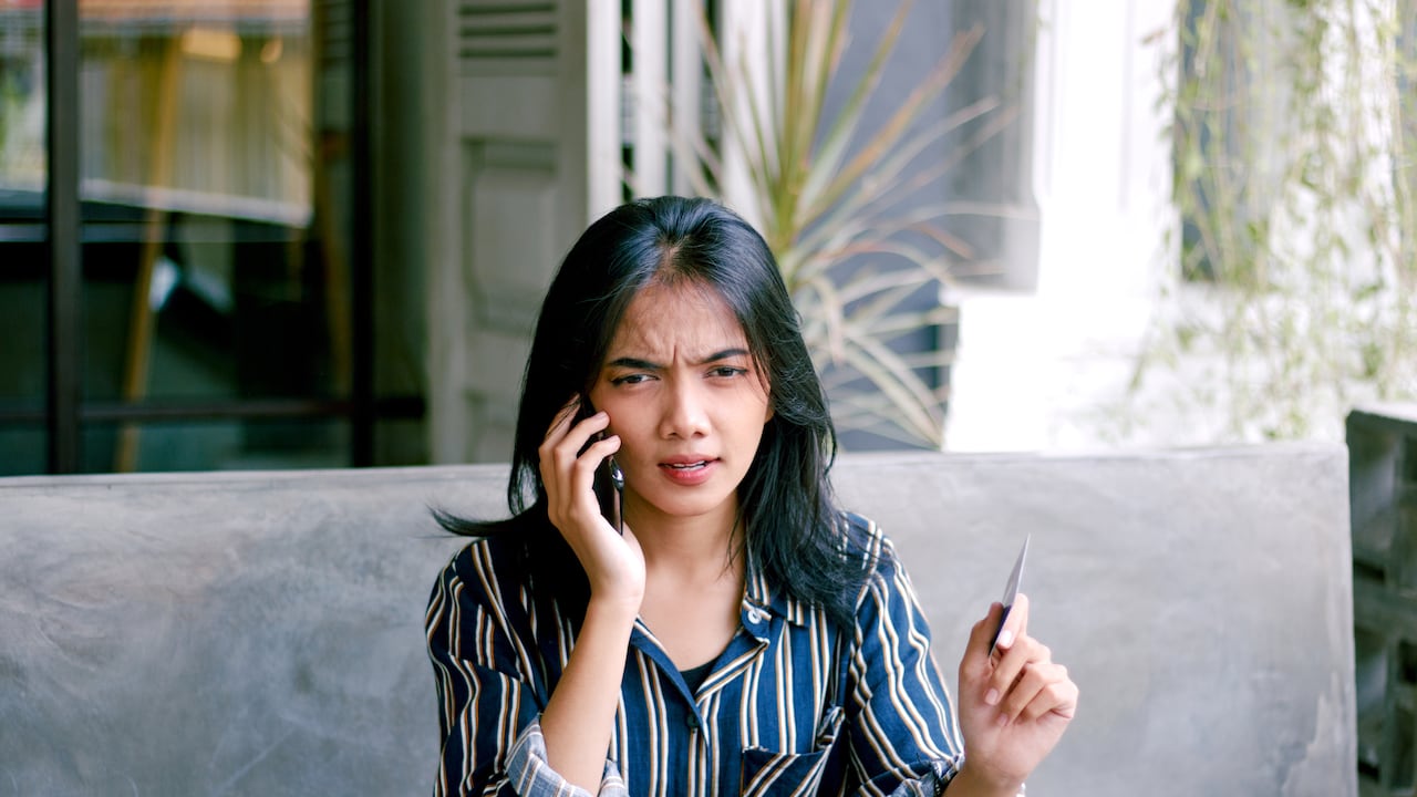 Las llamadas fraudulentas son con fines comerciales o delictivos.