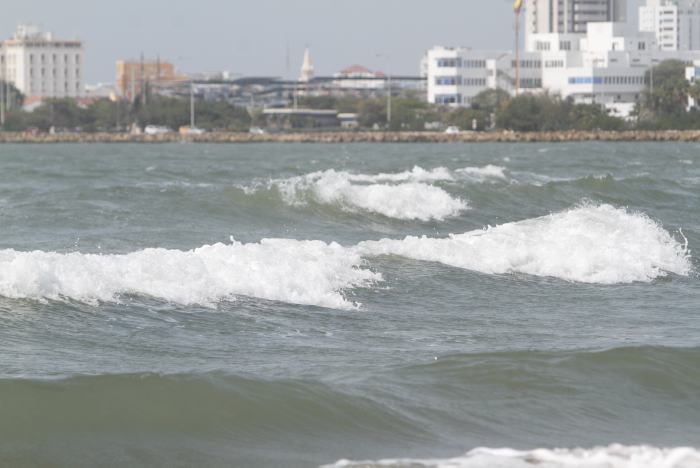 Una perturbación tropical transita por el Caribe. 