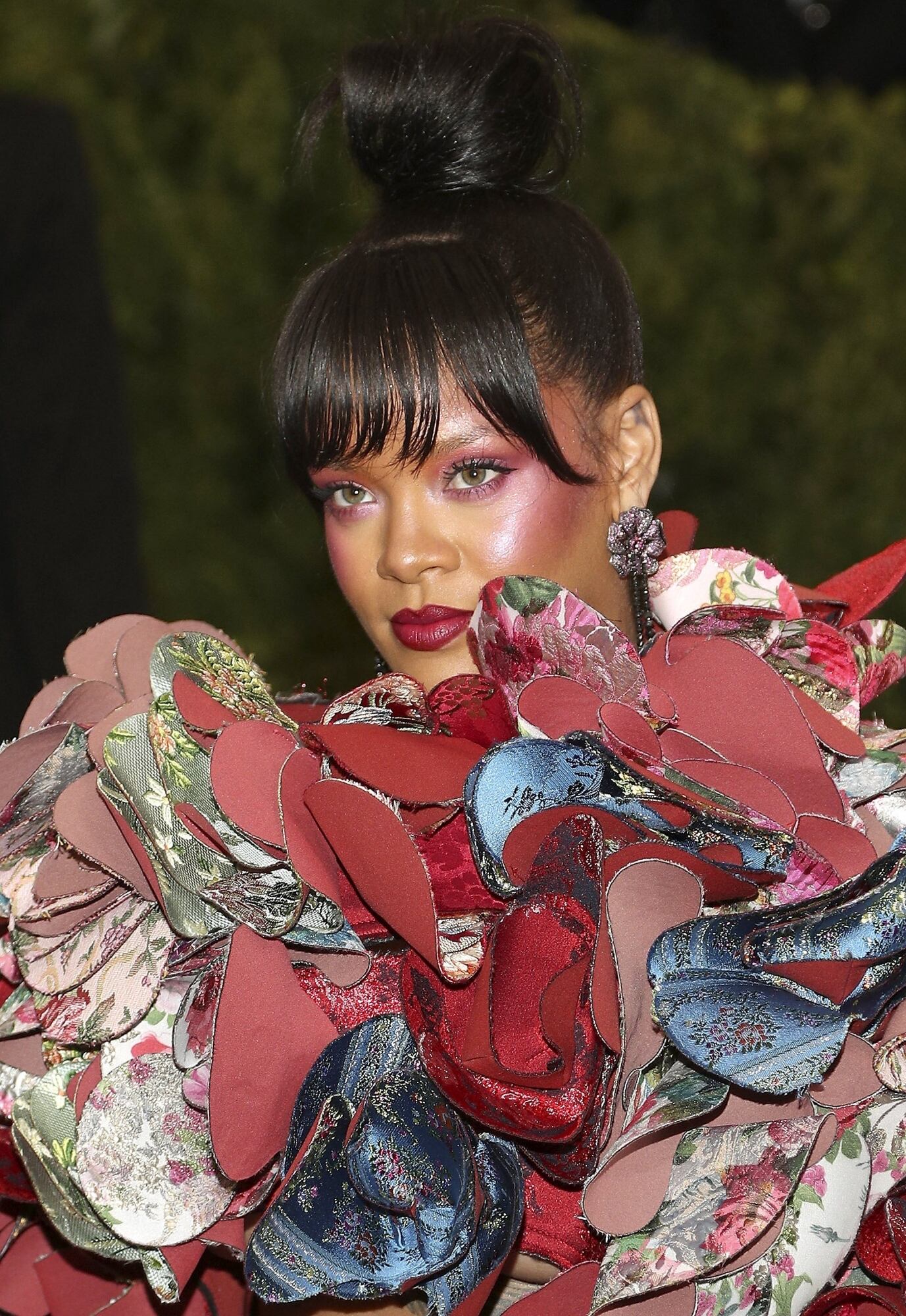 La cantante de Barbados Rihanna tiene una fortuna valorada en 1.400 millones de dólares.