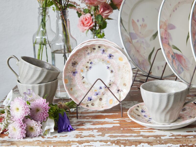 Antología, la nueva línea de vajillas de Corona. Foto: Corona.