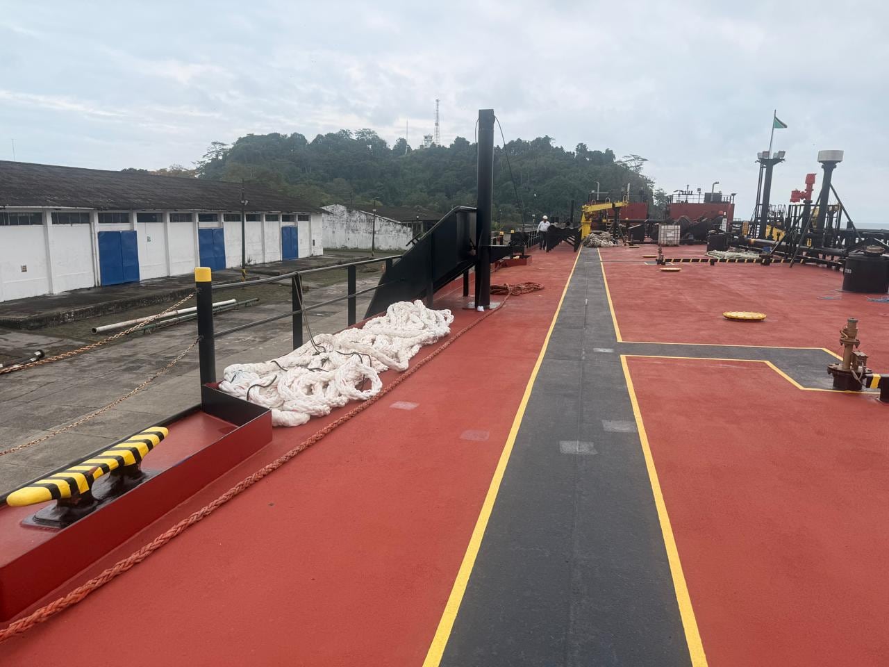 Visita técnica de la CREG al Puerto de Tumaco ratifica su papel estratégico para garantizar el abastecimiento de combustibles en el suroccidente del país