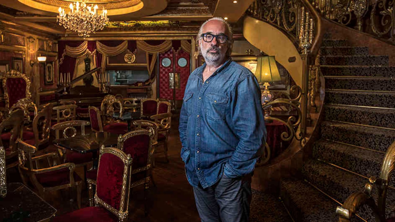 "Hoy si no eres guerrero te mueres. Como le dije, el peor virus es el miedo al miedo", dice. Foto: Juan Carlos Sierra/ SEMANA.