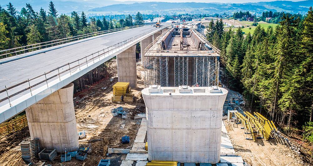 El dólar caro es un motor para las exportaciones, al tiempo que las obras de infraestructura, que ya están en marcha y las del cierre de los gobiernos locales, serán claves para la economía de 2023.