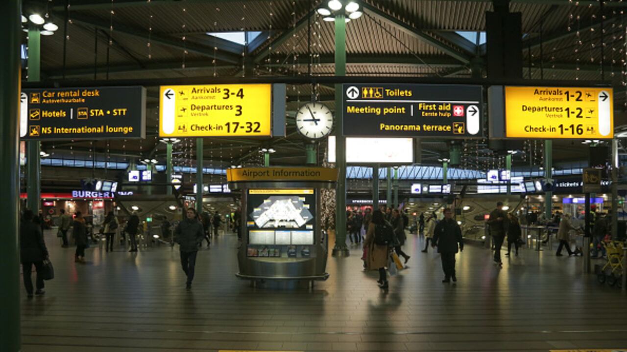 El fallo informático afectó la operación en varios aeropuertos del mundo.