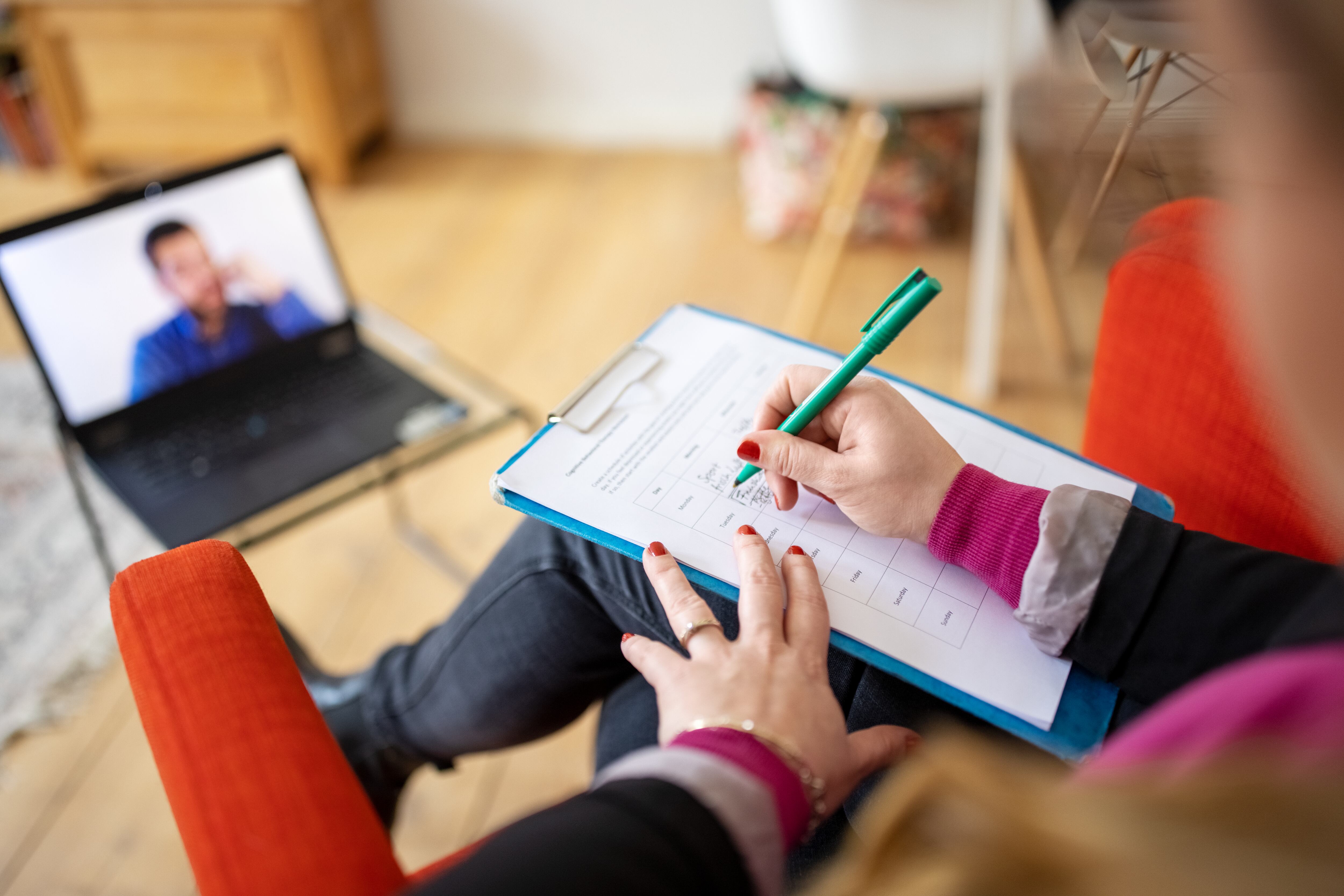 Ayuda migrante   a  través de la plataforma Acción Migrante