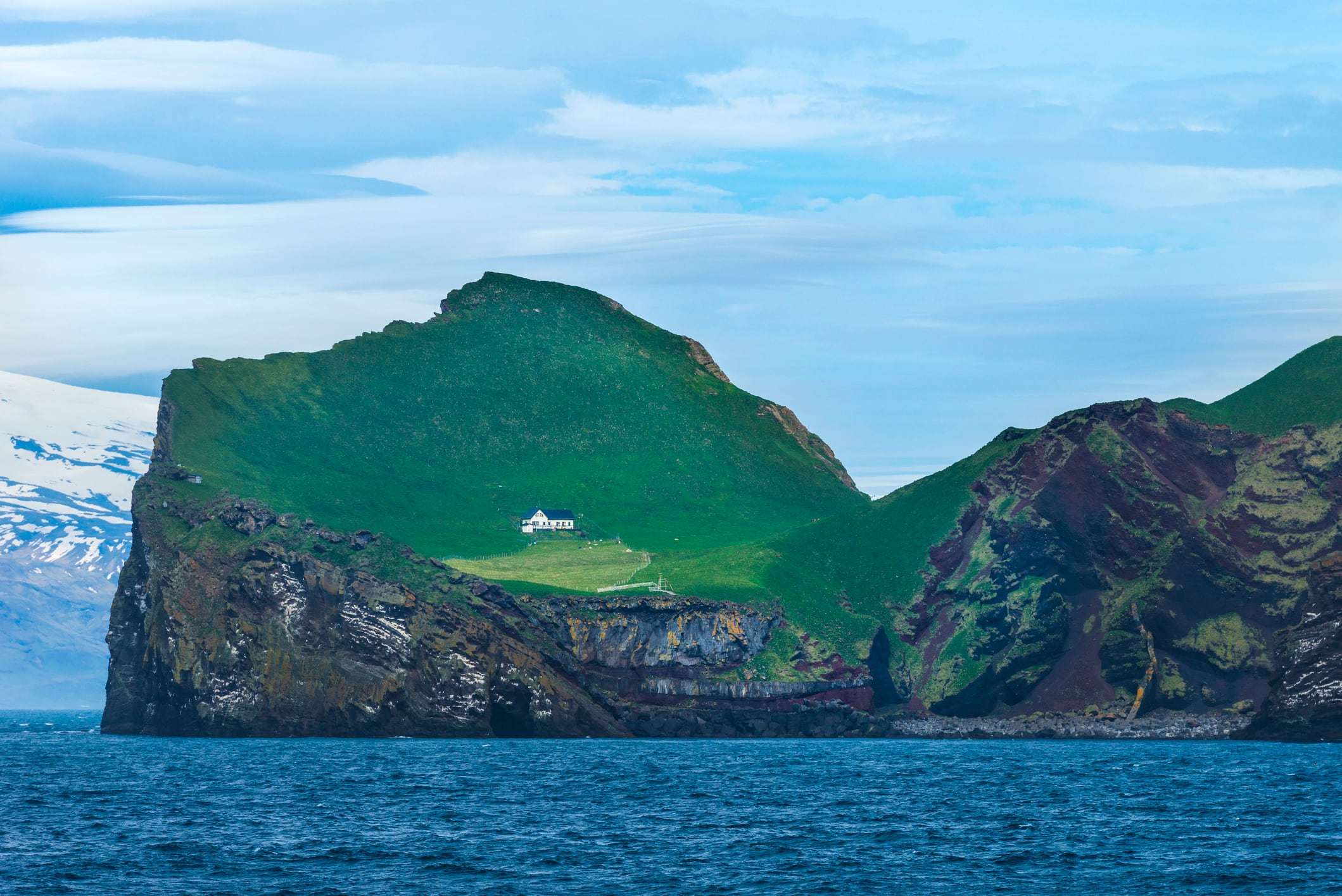 Islandia es un país insular nórdico.