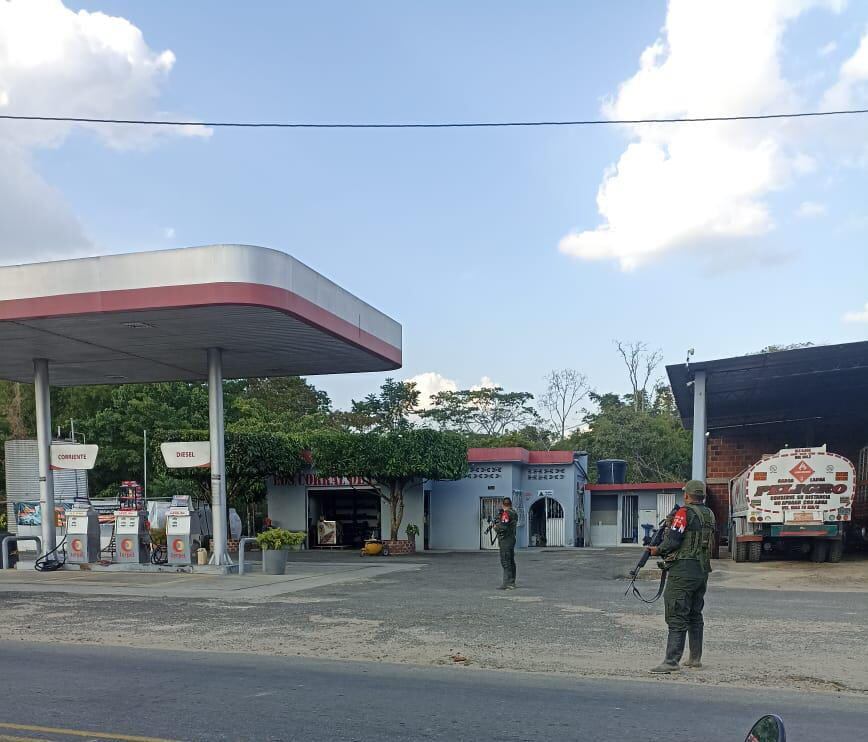 Guerrilleros del ELN hacen presencia en La Esmeralda, municipio de Arauquita este domingo 16 de enero de 2022