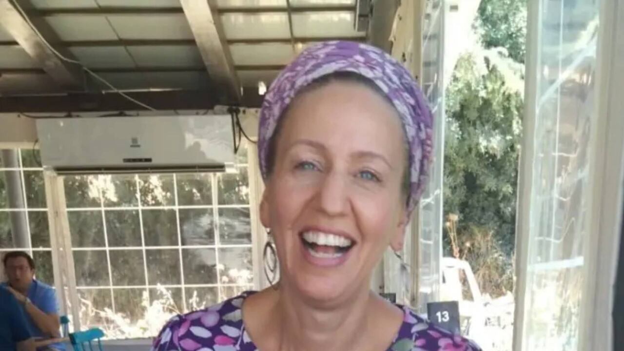 Lucy Dee había sobrevivido a un ataque el pasado viernes en el que murieron sus hijas de 16 y 20 años.