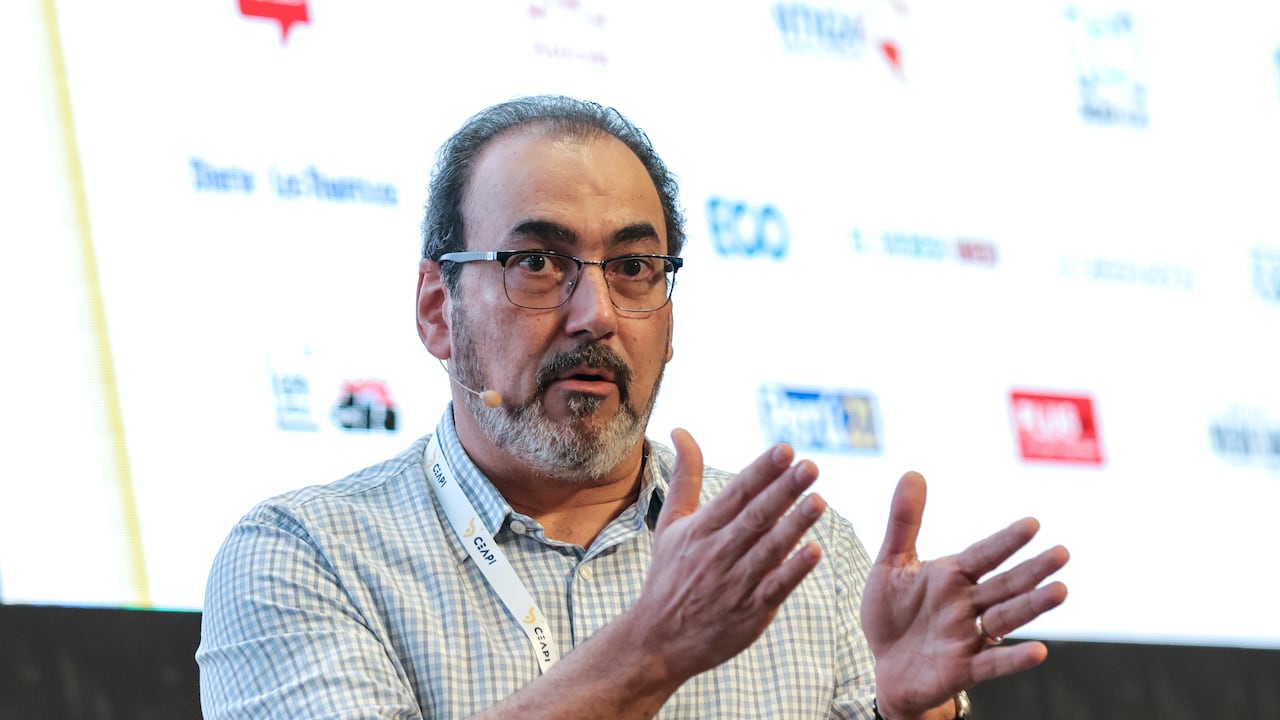 “Debe existir oposición cuando sea necesaria, pero también capacidad para construir consensos”, expresó Sergio Díaz-Granados, presidente ejecutivo de la CAF.