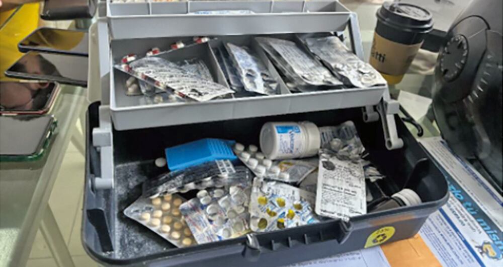 Había gran cantidad de medicamentos.