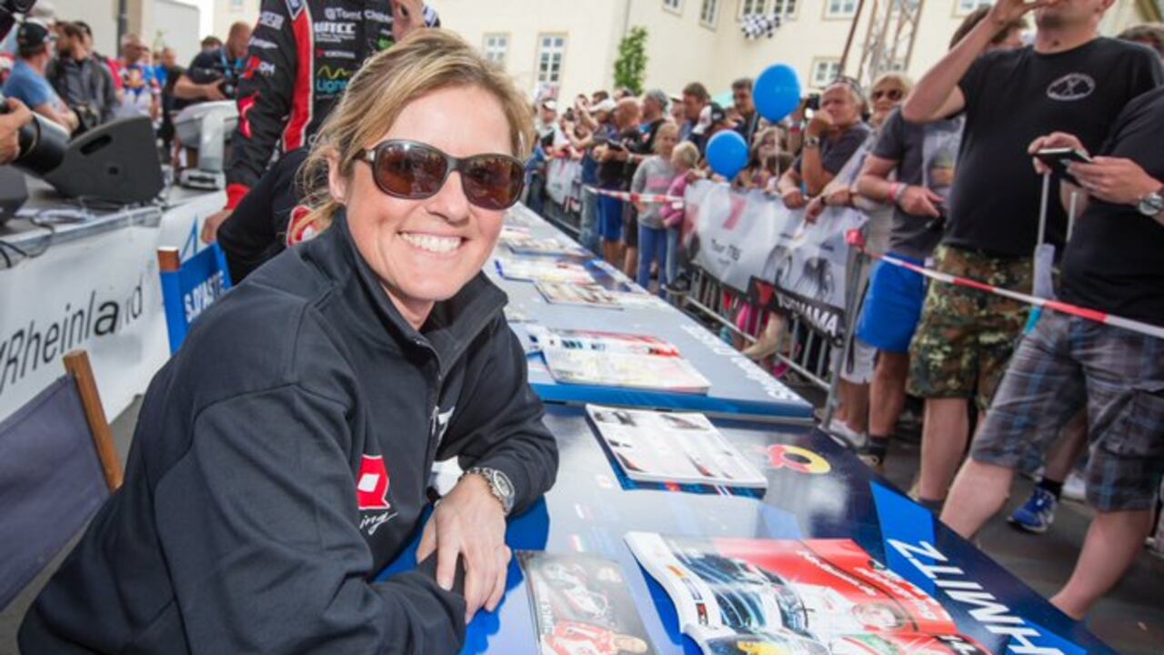 Sabine Schmitz, piloto