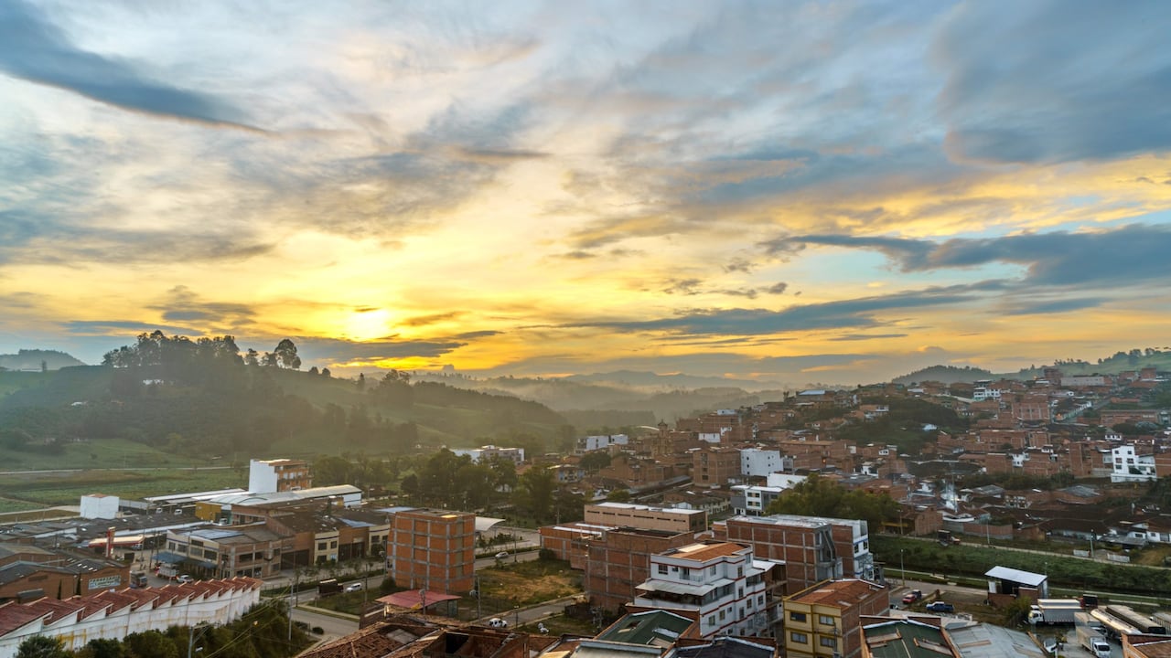 Este municipio ubicado al norte de Antioquia destaca por sus lindos paisajes y oferta turística.