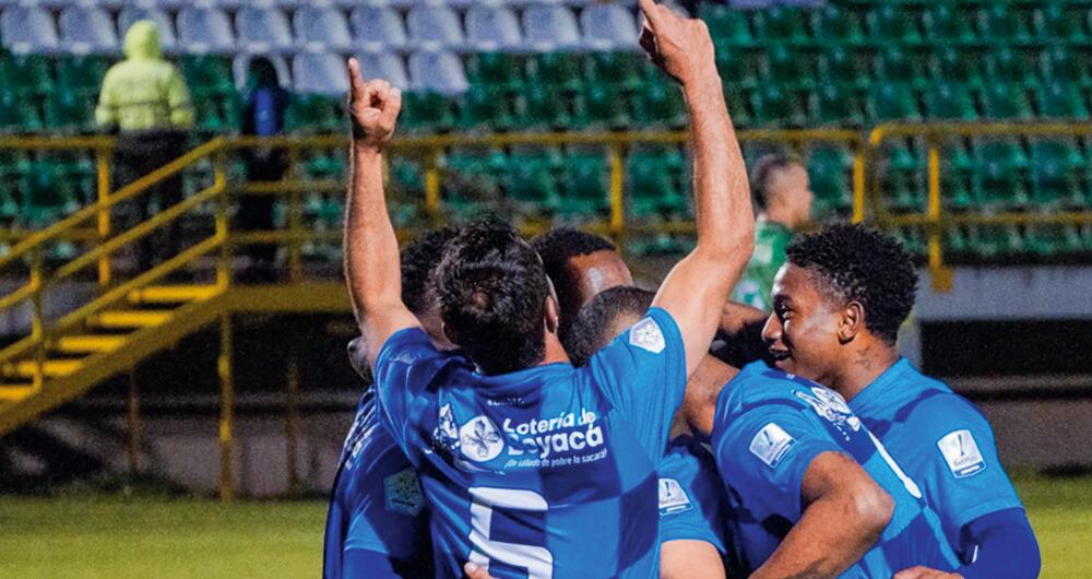    Las casas clandestinas de apuestas no solo pagan por el resultado final, sino también por jugadas de trámite, que terminan siendo realizadas por los jugadores a cambio del botín.