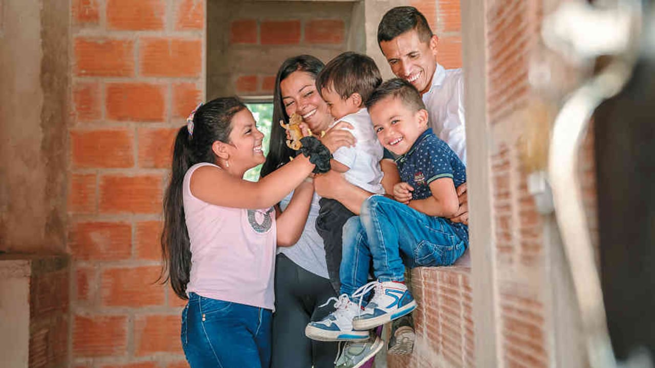 Colombianos de estrato 1 y 2 tendrán apoyo para el pago de sus facturas de luz con plata de Ecopetrol.