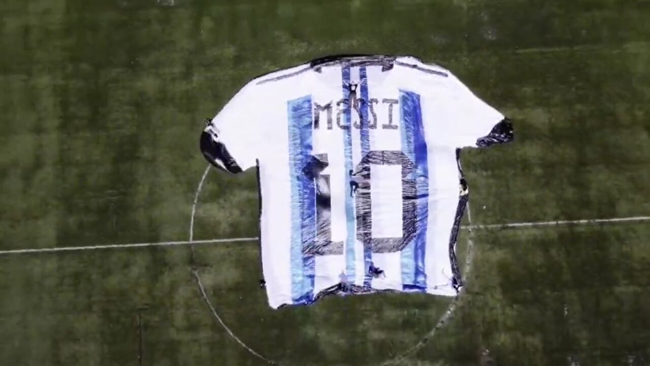 El globo que tarde cerca de 15 minutos en inflarse y fue construido en 4 días