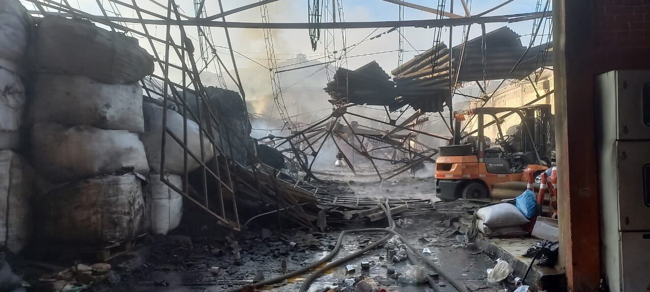 Incendio en zona industrial de Soacha.