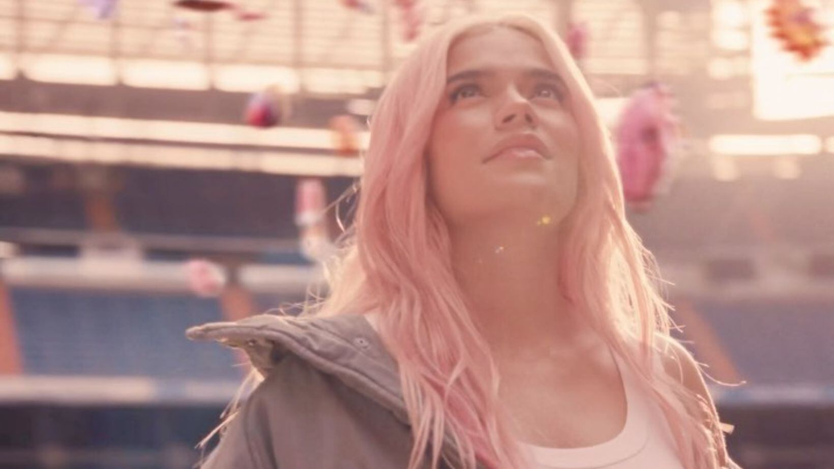 Karol G sorprendió a sus seguidores con inesperada confesión: "Estoy comprometida"